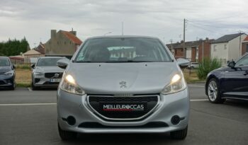 PEUGEOT 208 1.4L HDI 68CH 5 PORTES complet