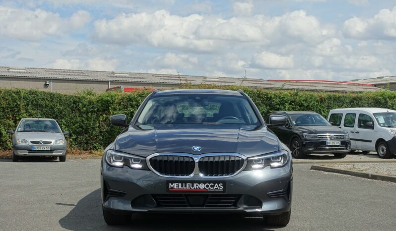 BMW 320 E TOURING HYBRIDE RECHARGEABLE 204 CH complet
