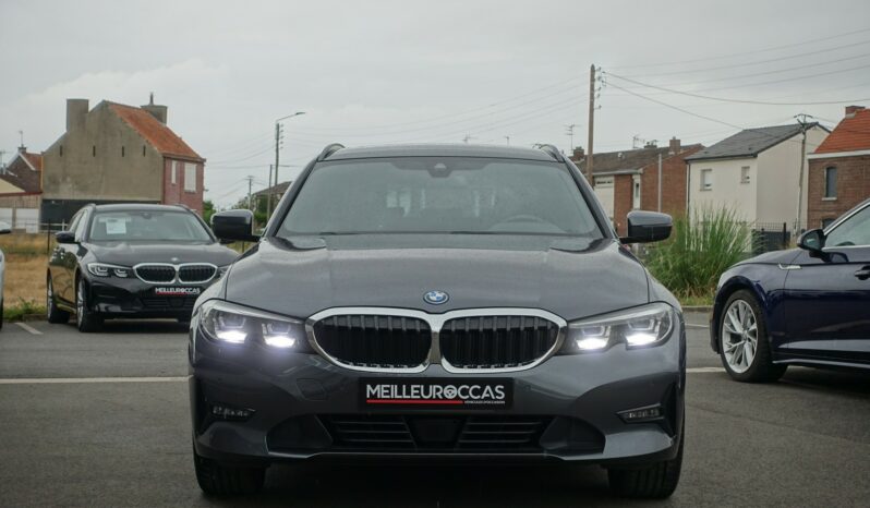 BMW 320 E TOURING HYBRIDE RECHARGEABLE 204 CH complet