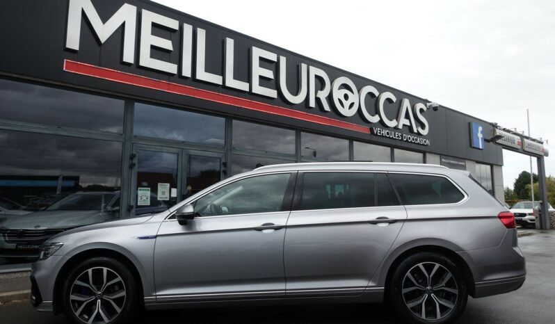 VOLKSWAGEN PASSAT SW 218 CH GTE HYBRIDE RECHARGEABLE DSG complet