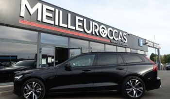 VOLVO V 60 T6 AWD GEARTRONIC 340CH HYBRIDE RECHARGEABLE R-DESIGN complet