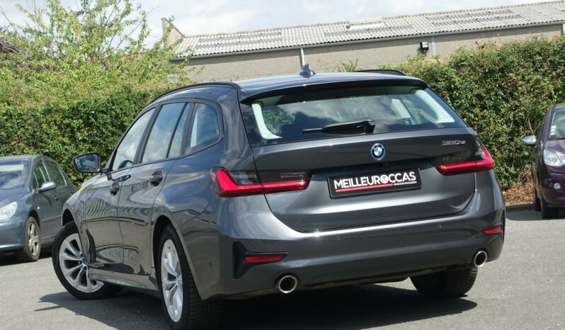 BMW 320 E TOURING HYBRIDE RECHARGEABLE 204 CH complet