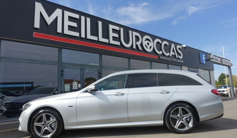 MERCEDES CLASSE E 300DE BREAK 9G-TRONIC 306 CH HYBRIDE EQ POWER ( Diesel + élec )  AMG-LINE complet