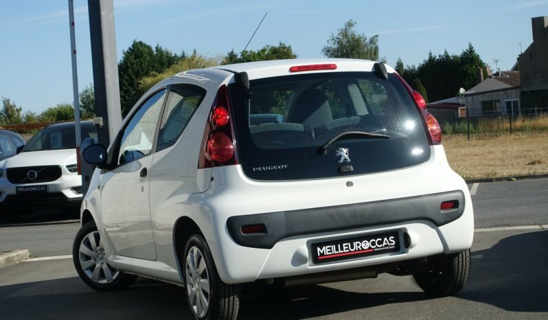 PEUGEOT 107 1.0 68 CH complet