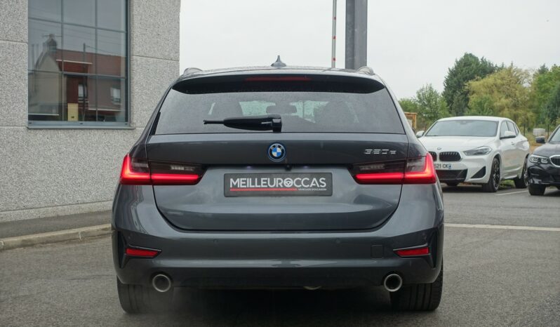 BMW 320 E TOURING HYBRIDE RECHARGEABLE 204 CH complet