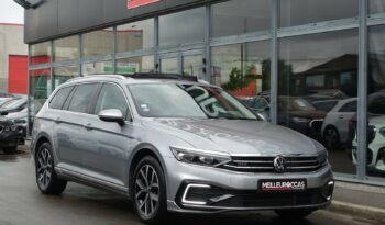VOLKSWAGEN PASSAT SW 218 CH GTE HYBRIDE RECHARGEABLE DSG complet
