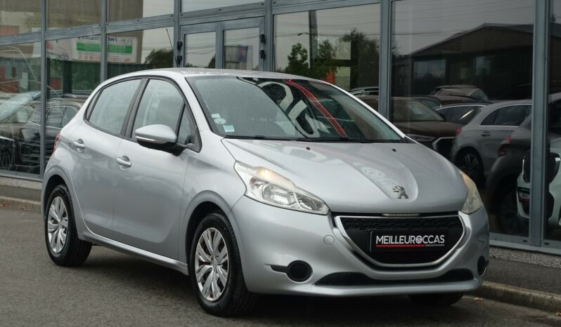 PEUGEOT 208 1.4L HDI 68CH 5 PORTES complet