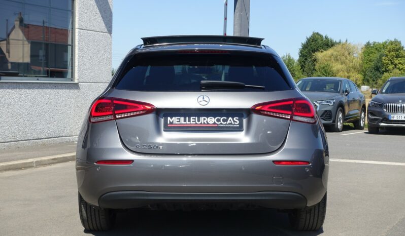 MERCEDES CLASSE A 250 E 218 CH EQ POWER HYBRIDE RECHARGEABLE 8G-DCT complet