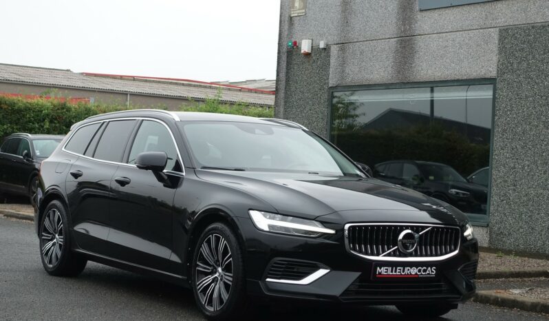VOLVO V 60 T6 AWD GEARTRONIC 340CH HYBRIDE RECHARGEABLE  INSCRIPTION complet
