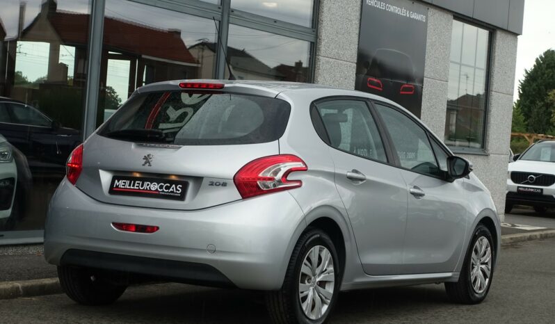 PEUGEOT 208 1.4L HDI 68CH 5 PORTES complet
