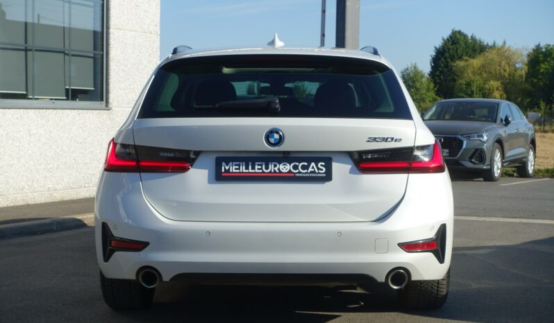 BMW 330 EA TOURING HYBRIDE RECHARGEABLE 292 CH complet