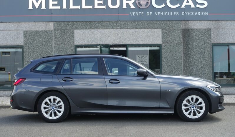 BMW 320 E TOURING HYBRIDE RECHARGEABLE 204 CH complet