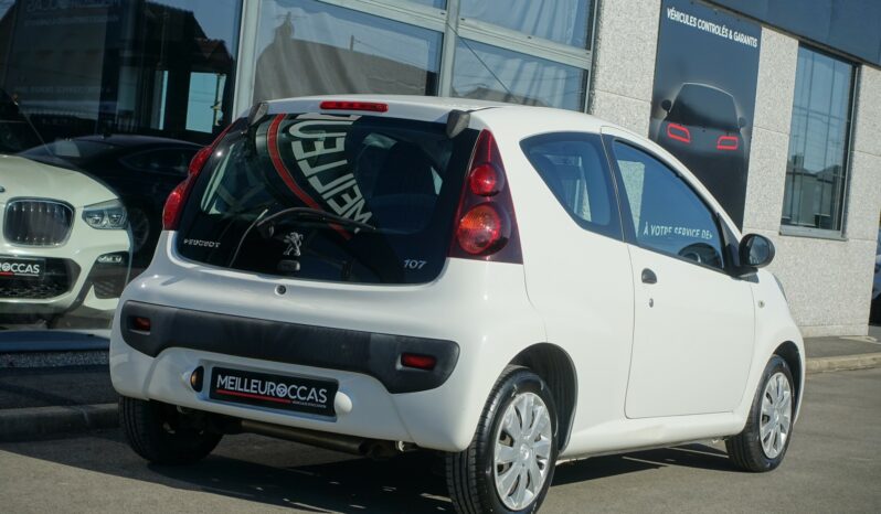 PEUGEOT 107 1.0 68 CH complet