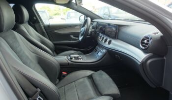 MERCEDES CLASSE E 300DE BREAK 9G-TRONIC 306 CH HYBRIDE EQ POWER ( Diesel + élec )  AMG-LINE complet