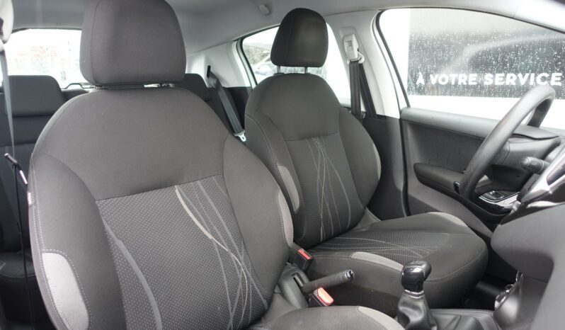 PEUGEOT 208 1.4L HDI 68CH 5 PORTES complet