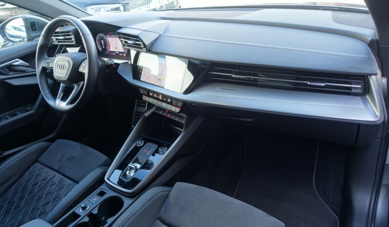 AUDI A3 BERLINE 35 TDI S-TRONIC 150 CH S-LINE complet