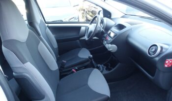 PEUGEOT 107 1.0 68 CH complet