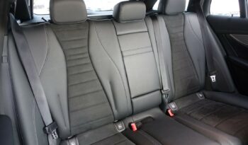 MERCEDES CLASSE E 300DE BREAK 9G-TRONIC 306 CH HYBRIDE EQ POWER ( Diesel + élec )  AMG-LINE complet