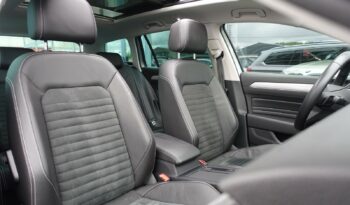VOLKSWAGEN PASSAT SW 218 CH GTE HYBRIDE RECHARGEABLE DSG complet