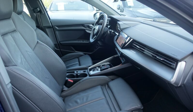 AUDI A3 SPORTBACK 40 TFSI E TRON S-TRONIC 204 CH HYBRIDE RECHARGEABLE S-LINE complet
