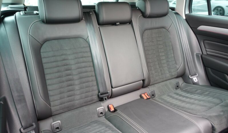 VOLKSWAGEN PASSAT SW 218 CH GTE HYBRIDE RECHARGEABLE DSG complet