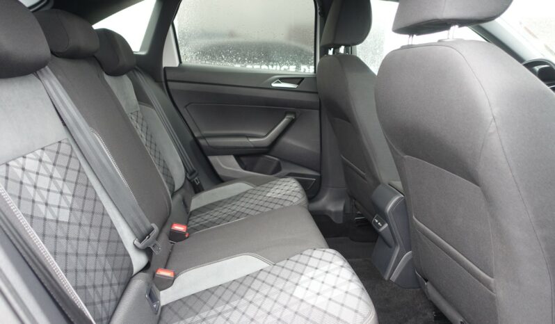 VOLKSWAGEN TAIGO TSI DSG 150CH  R-LINE complet
