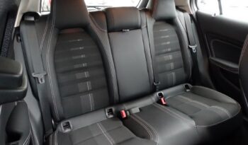 MERCEDES CLASSE GLA 180 7G-DCT complet