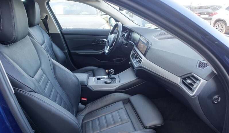 BMW 320 E TOURING HYBRIDE RECHARGEABLE 204 CH complet