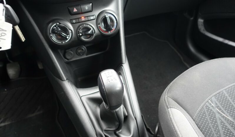 PEUGEOT 208 1.4L HDI 68CH 5 PORTES complet