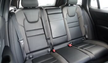 VOLVO V 60 T6 AWD GEARTRONIC 340CH HYBRIDE RECHARGEABLE R-DESIGN complet