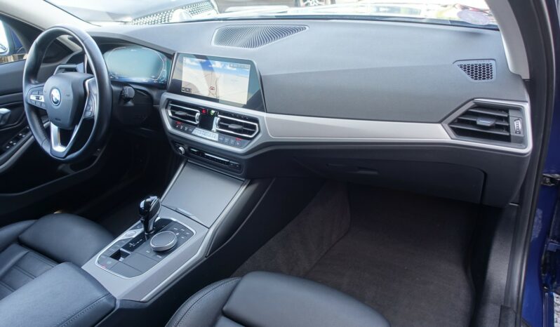 BMW 320 E TOURING HYBRIDE RECHARGEABLE 204 CH complet