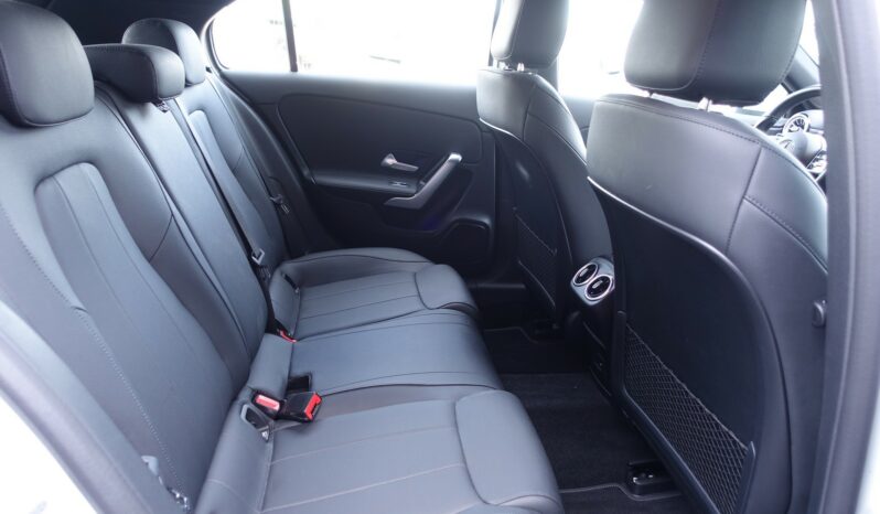 MERCEDES CLASSE A 250 E 218 CH EQ POWER HYBRIDE RECHARGEABLE 8G-DCT complet