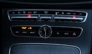 MERCEDES CLASSE E 300DE BREAK 9G-TRONIC 306 CH HYBRIDE EQ POWER ( Diesel + élec )  AMG-LINE complet
