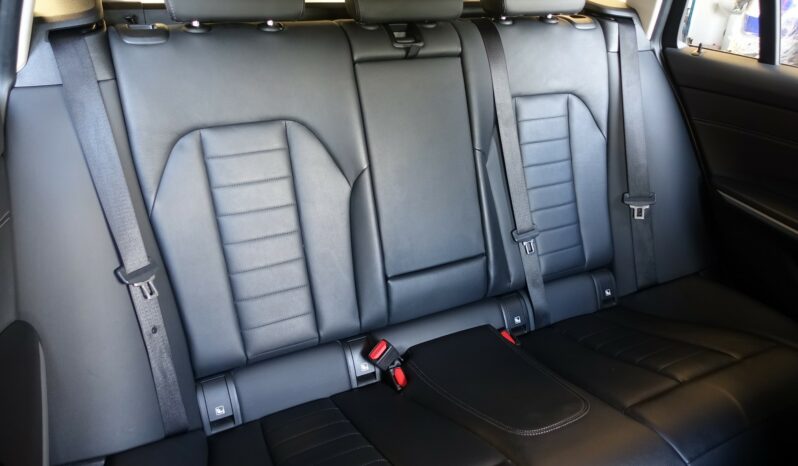 BMW 320 E TOURING HYBRIDE RECHARGEABLE 204 CH complet