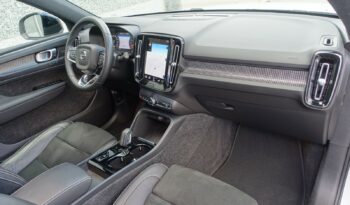 VOLVO XC 40 T4 HYBRIDE RECHARGEABLE GEARTRONIC 211 CH R-DESIGN complet