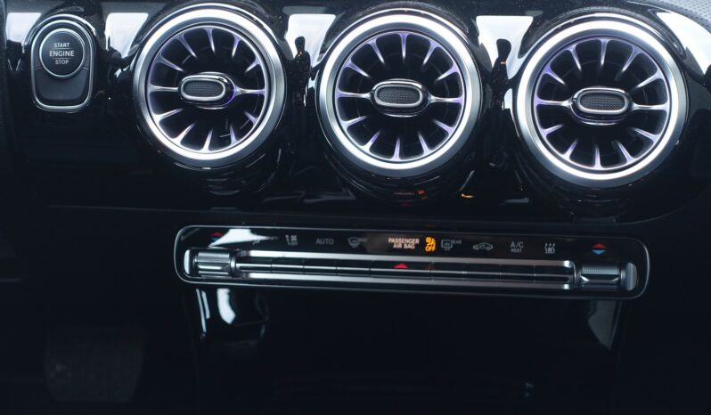 MERCEDES CLASSE A 250 E 218 CH EQ POWER HYBRIDE RECHARGEABLE 8G-DCT complet