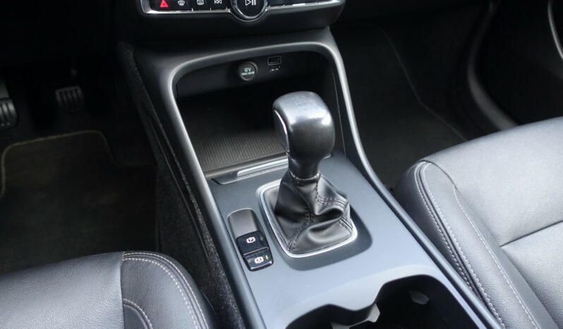 VOLVO XC40 D3 150 CH MOMENTUM complet