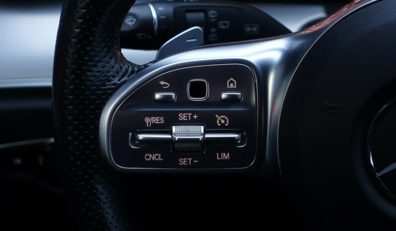 MERCEDES CLASSE E 300DE BREAK 9G-TRONIC 306 CH HYBRIDE EQ POWER ( Diesel + élec )  AMG-LINE complet