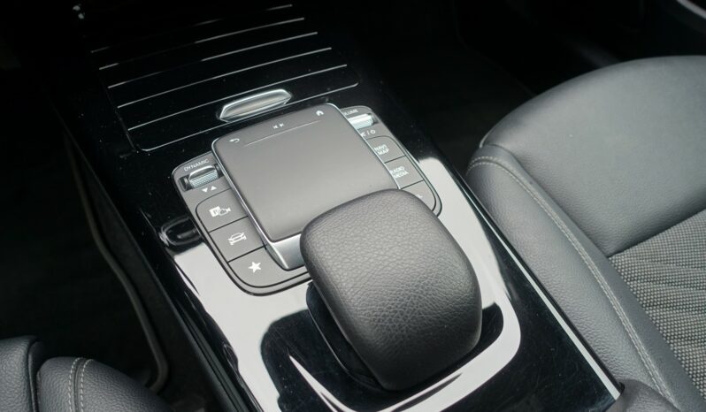 MERCEDES CLASSE A 180d 8G-DCT complet