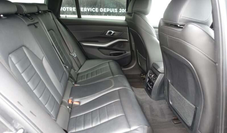 BMW 320 E TOURING HYBRIDE RECHARGEABLE 204 CH complet