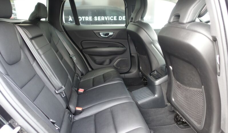 VOLVO V 60 T6 AWD GEARTRONIC 340CH HYBRIDE RECHARGEABLE  INSCRIPTION complet