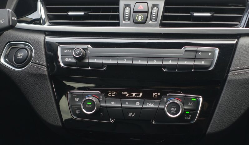 BMW X1 25EA HYBRIDE 220 CH X-DRIVE BVA complet