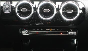 MERCEDES CLASSE A 180d 8G-DCT complet