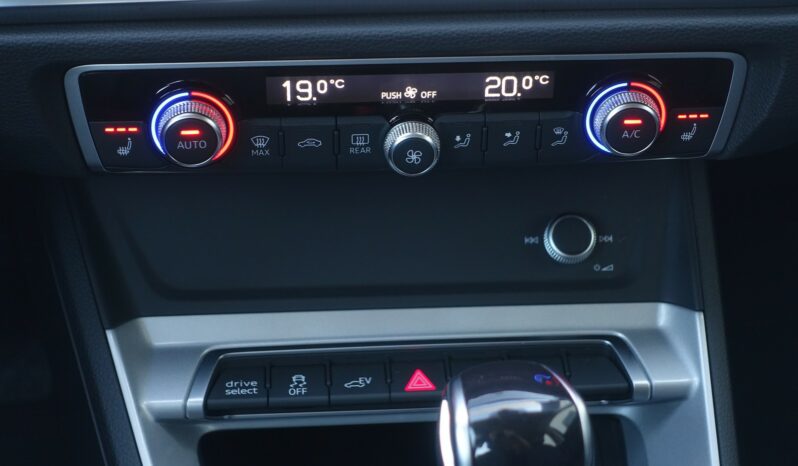 AUDI Q3 SPORTBACK 45 TFSI E S-TRONIC HYBRIDE 245 CH complet