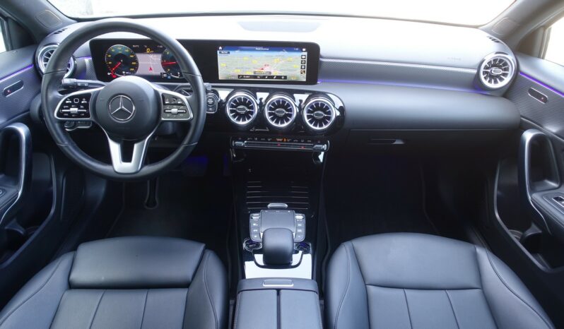 MERCEDES CLASSE A 180d 8G-DCT complet