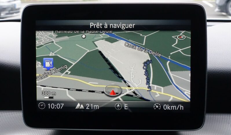 MERCEDES CLASSE GLA 180 7G-DCT complet