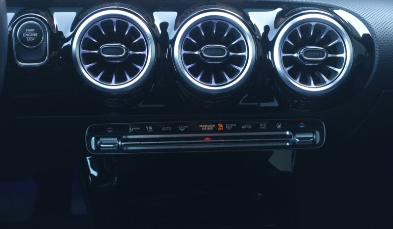 MERCEDES CLASSE A 250 E 218 CH EQ POWER PHASE 2 HYBRIDE RECHARGEABLE 8G-DCT PROGRESSIVE LINE complet