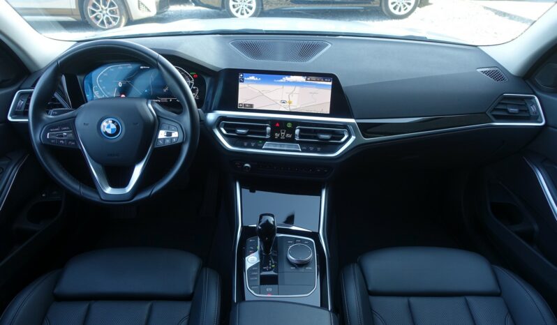 BMW 330 EA TOURING HYBRIDE RECHARGEABLE 292 CH complet