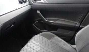 VOLKSWAGEN TAIGO TSI DSG 150CH  R-LINE complet
