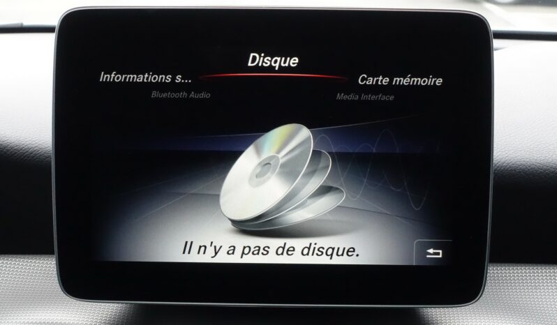 MERCEDES CLASSE GLA 180 7G-DCT complet